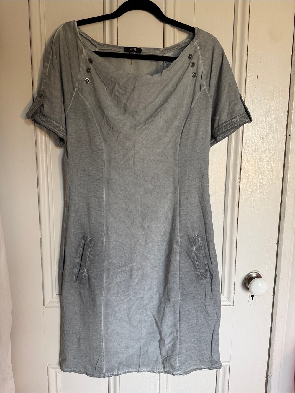 Yest Casual Light Gray Short Sleeve Shift Dress